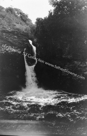 FALLS OF DUNAMARK SEA TROUT JUMPING